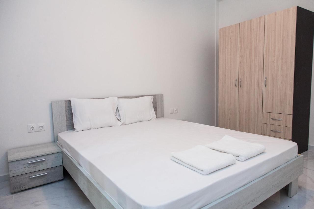 Modern 3-Bedroom Apartment Next To Koridallos Square Piraeus Luaran gambar