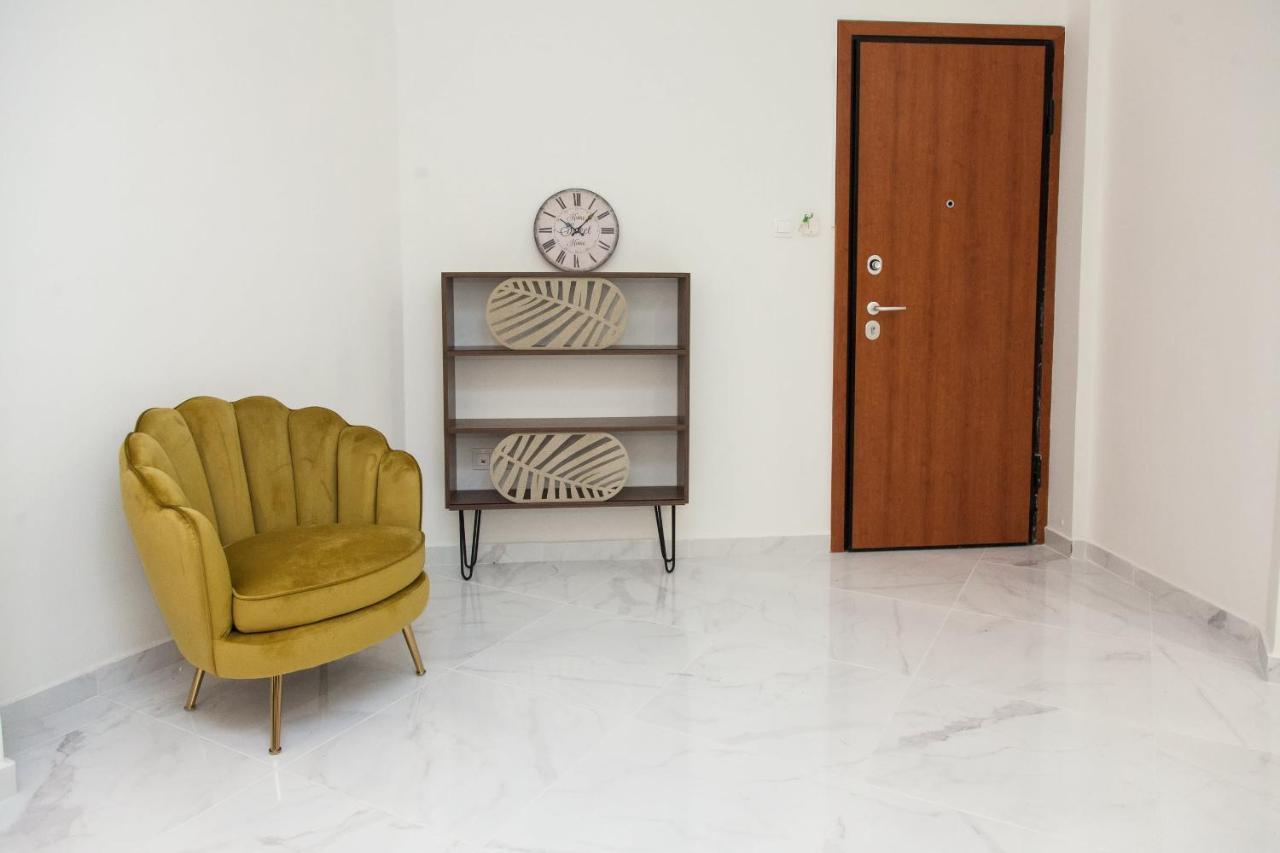 Modern 3-Bedroom Apartment Next To Koridallos Square Piraeus Luaran gambar