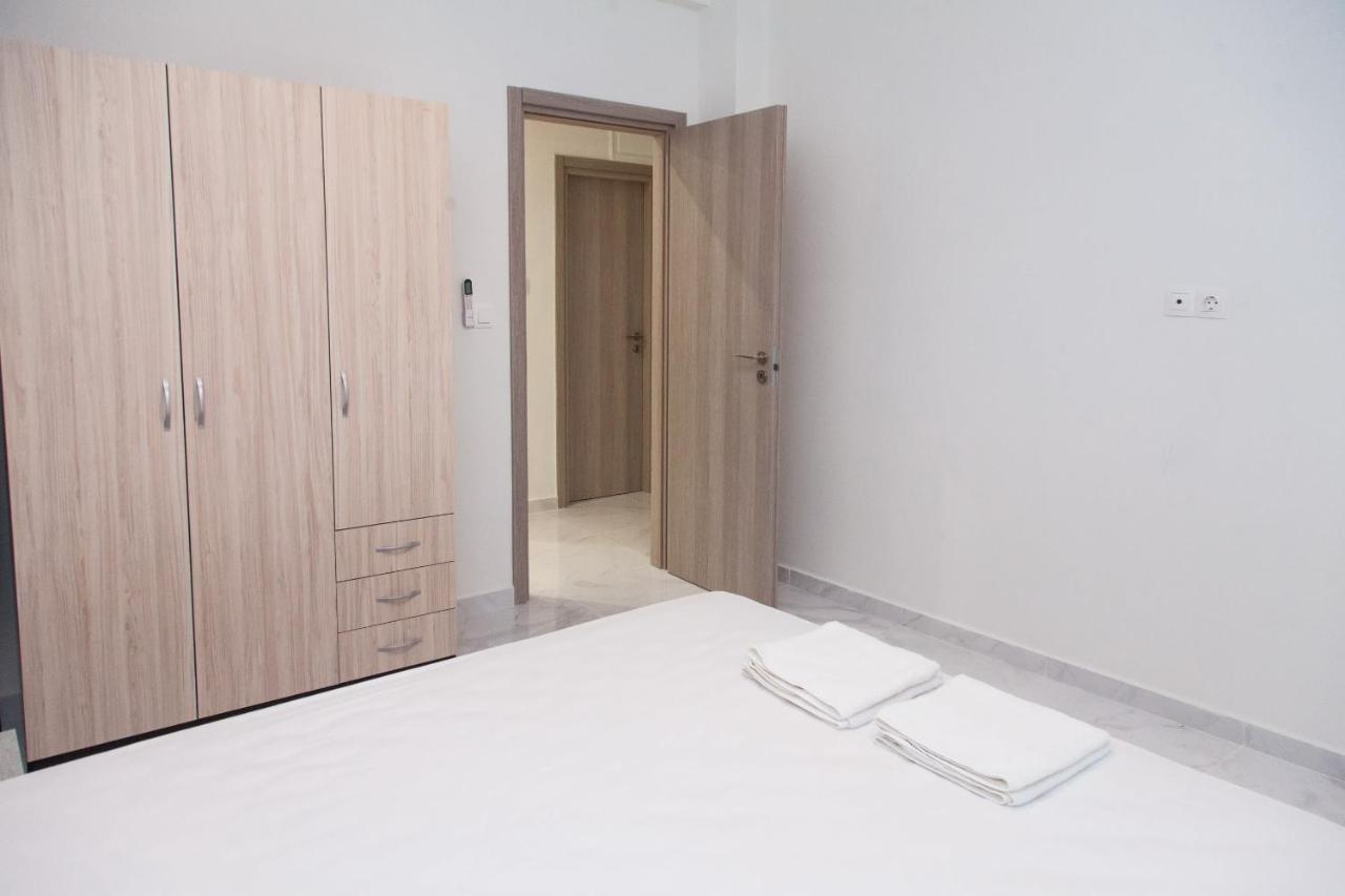 Modern 3-Bedroom Apartment Next To Koridallos Square Piraeus Luaran gambar