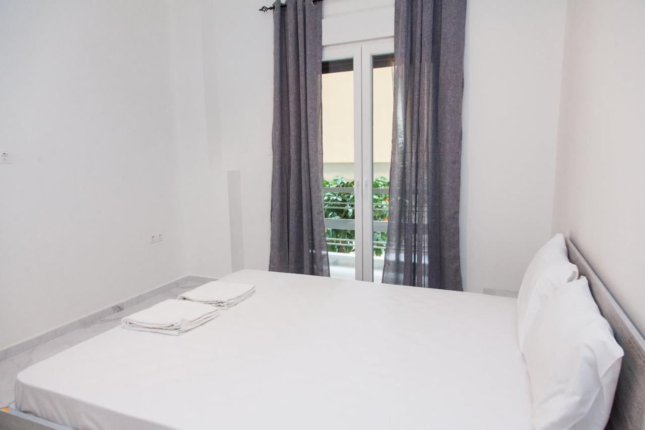 Modern 3-Bedroom Apartment Next To Koridallos Square Piraeus Luaran gambar