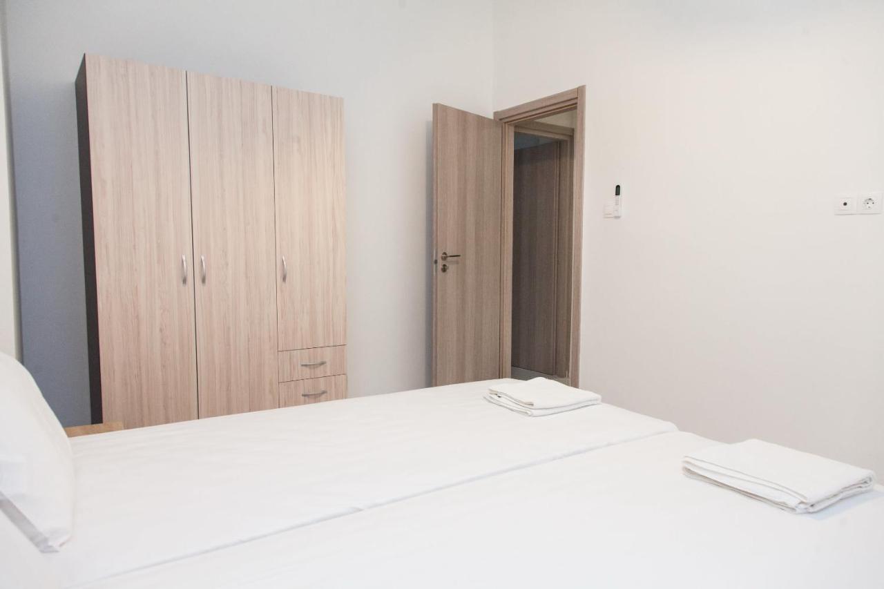 Modern 3-Bedroom Apartment Next To Koridallos Square Piraeus Luaran gambar